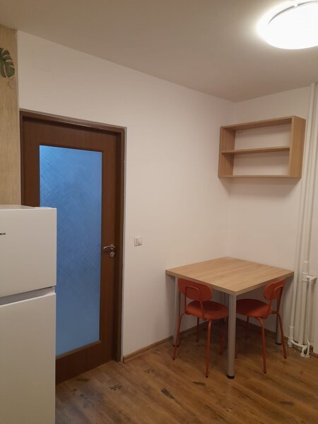 Titan Inchiriere Garsoniera C-tin Brancusi -Metrou Titan